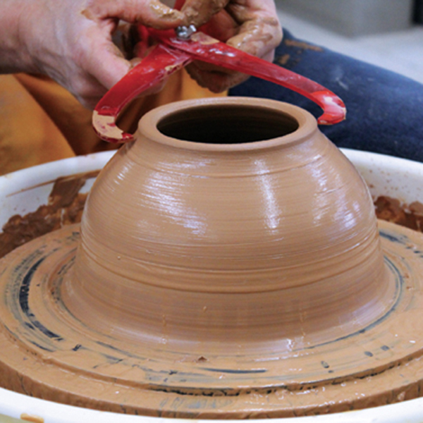 11 Measure the outside diameter of the foot in relation to the interior dimension of the inside bowl.