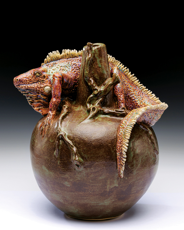 7 Walk on the Wild Side, 11 in. (28 cm) in height, slab-built vessel, sculpted iguana, glaze, fired to cone 6, 2019. Photo: Carlos Jones.