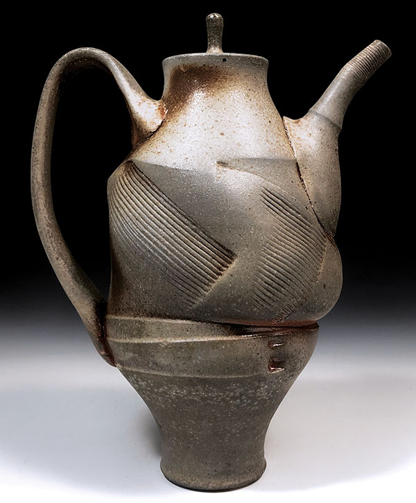 2 Ben Eberle’s teapot, 9 in. (23 cm) in height, stoneware, 2021.