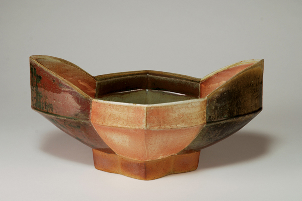 3 Bruce Cochrane’s bowl, 13 in. (33 cm) in length, woodfired stoneware.