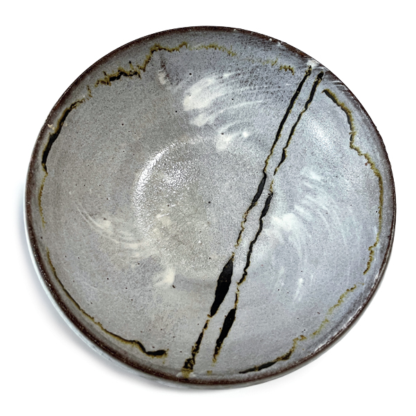 1 Alicia Fessenden’s bowl, 8 in. (20 cm) in diameter, stoneware, 2022. 