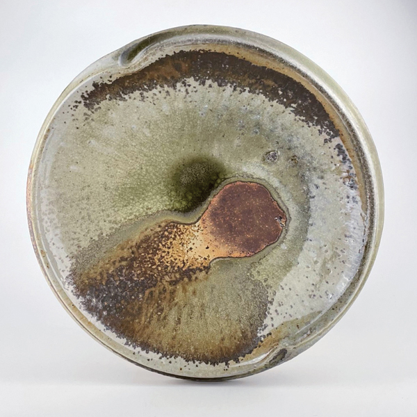 4 Amy Song’s platter, 11 in. (28 cm) in width, stoneware, wood fired to cone 12, 2022.