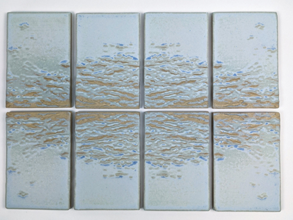 8 Sarah Heitmeyer’s Sky-Water Symmetry, 24 in. (61 cm) in width, stoneware, glaze, 2021. 