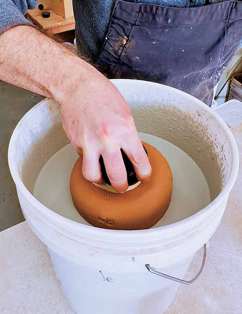 2 Testing your handle is recommended once the latex is dry.