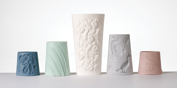 The works by the 2022 Ceramics Monthly Emerging Artists, a few of which are shown here, explore a wide variety of ideas in distinct styles. 1 Jean White’s Future Fossils, to 9¼ in. (23.5 cm) in height, Parian slip, black porcelain, fired to 2228°F (1220°C) in an electric kiln, 2021. Photo: Mark Reeves. 