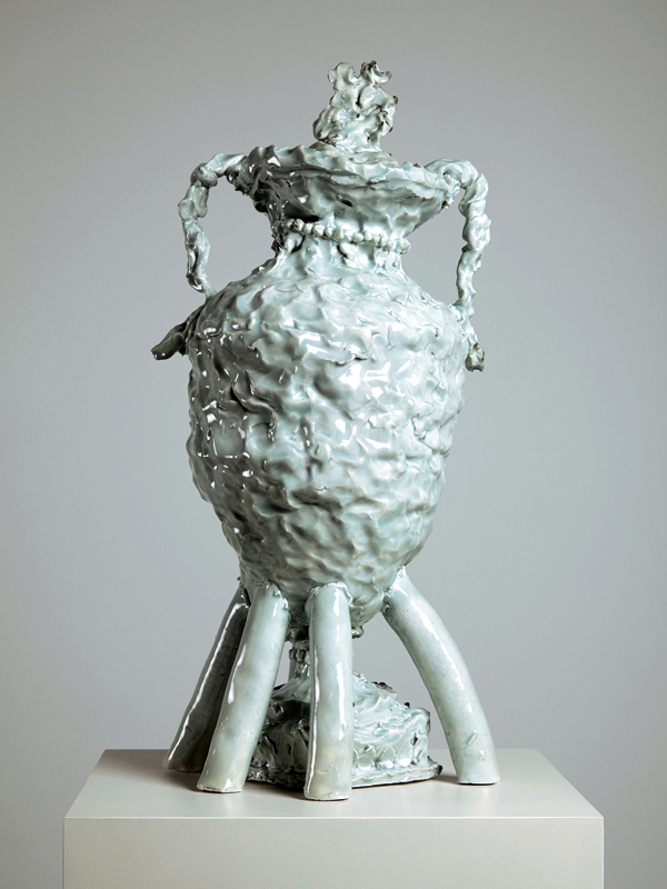 1 Jessica Harrison’s jasperware vase and cover, 21 in. (54 cm) in height, porcelain, celadon glaze, 2016. Photo: Chris Park.