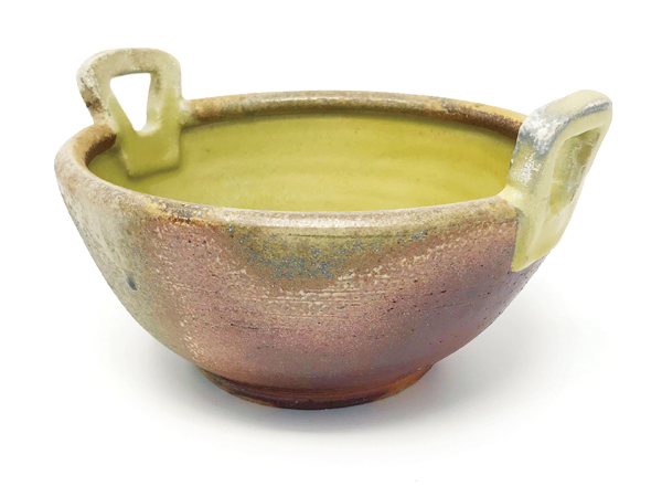 Sculptural handled bowl, 10 in. (25 cm) in diameter, stoneware, 2020.