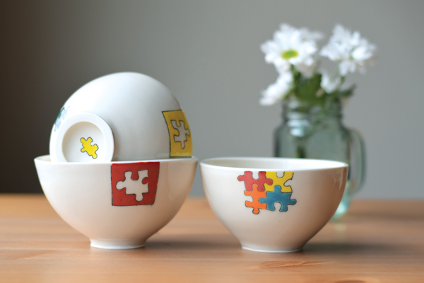 Jigsaw bowls, 6 in. (15 cm) in diameter, Grolleg porcelain, 2016.