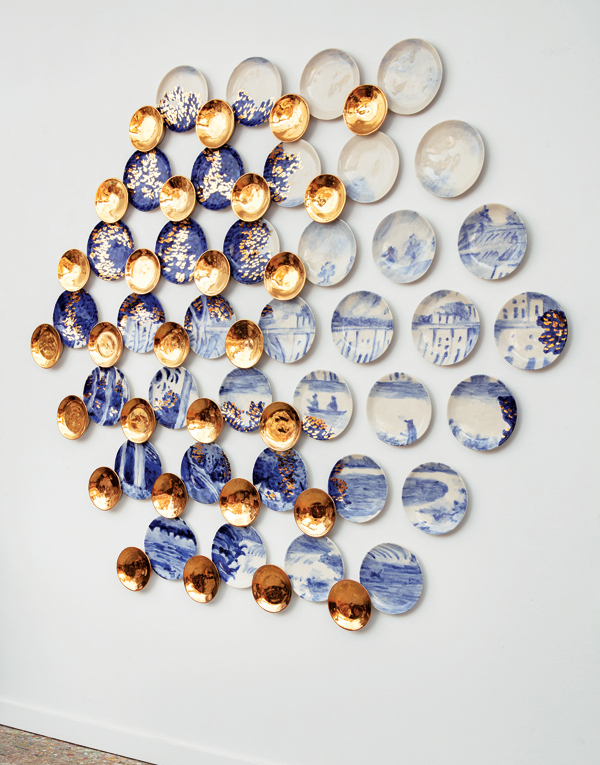  2 Molly Hatch’s Philadelphia Waterworks, 5 ft. 5 in. (1.7 m) in height, hand-thrown and hand-painted porcelain plates, underglaze, glaze, gold luster, 2021. Photo: John Polak. Courtesy of the artist and Todd Merrill Studio. 