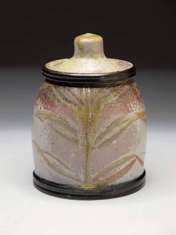 1 Matt Hyleck’s caddy, 7½ in. (19 cm) in height, stoneware, fired to cone 10.
