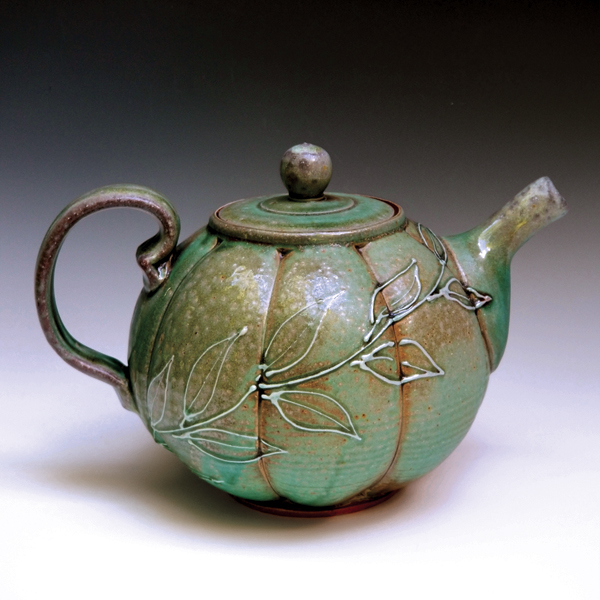 2 Polina Miller’s teapot, wood/soda-fired stoneware, 2022. 