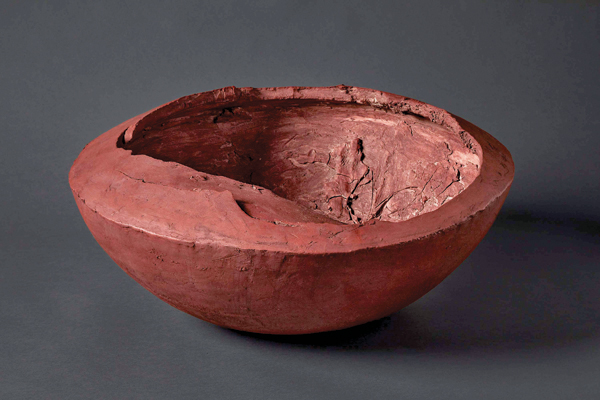 1 Ogawa Machiko’s Red Vessel, 20⅛ in. (51 cm) in diameter, stoneware, iron-oxide glaze, 2021. 