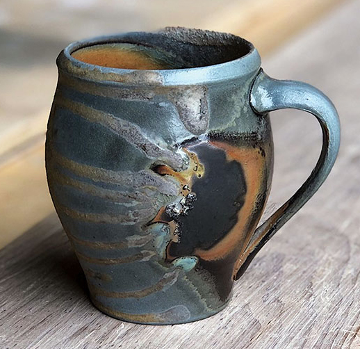 2 Brian Chen’s mug, 4 in. (10 cm) in height, B-mix clay body, fired in a wood kiln, 2019.