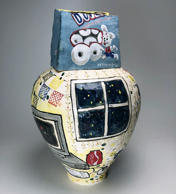 1 Laura Jenels’ Exposed at the Round Table, 22 in. (56 cm) in height, stoneware, underglaze, 2021. 