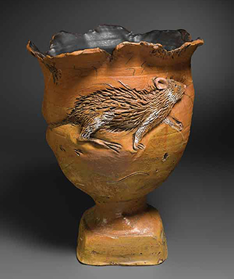 2 Robert Arneson’s Rat Pot #1, 17 in. (43 cm) in height, glazed stoneware, 1981. 2–4 Photos: Edward C. Robison III. 