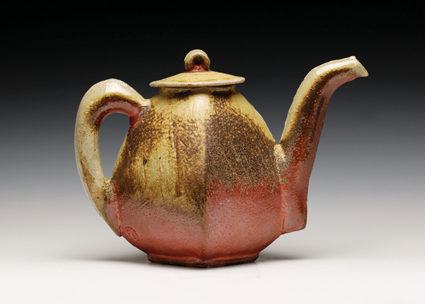 1 Randy Johnston’s teapot, 11 in. (28 cm) in width, anagama wood-fired stoneware, flashing slip, natural ash glaze, 2022.