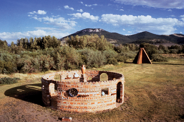 8 Foreground: Potter’s Shrine, 25 ft. (7.6 m) in diameter, site-specific architectural sculpture, assembled brick and tile, 1985–87. Background: Tilex, 25 ft. (7.6 m) in height, site-specific architectural sculpture; assembled extruded drain pipe, 1985. Both sited at Archie Bray Foundation for the Ceramic Arts, Helena, Montana. 