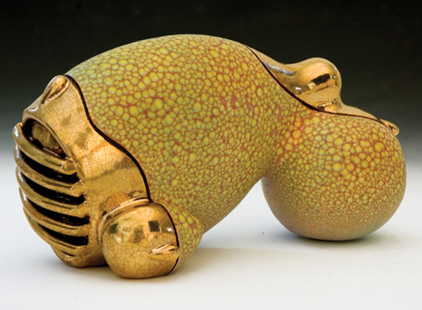 3 Scott Bennett’s Compact Hybrid, earthenware, low-fire glaze, 2014.