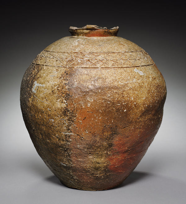 4 Unknown maker’s storage jar, stoneware with natural ash glaze, Muromachi period, late 14th–15th century.