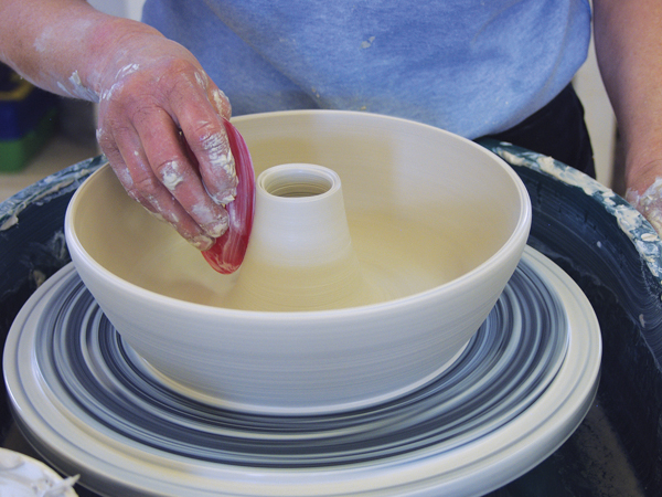 Pottery, Ceramics, Stoneware and Porcelain - A Brief Explanation