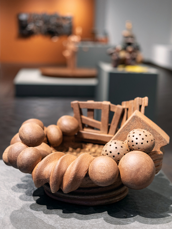 1 Farm Bowl with Orchard, 21½ in. (55 cm) in diameter, stoneware. Photo: Constance Mensh.