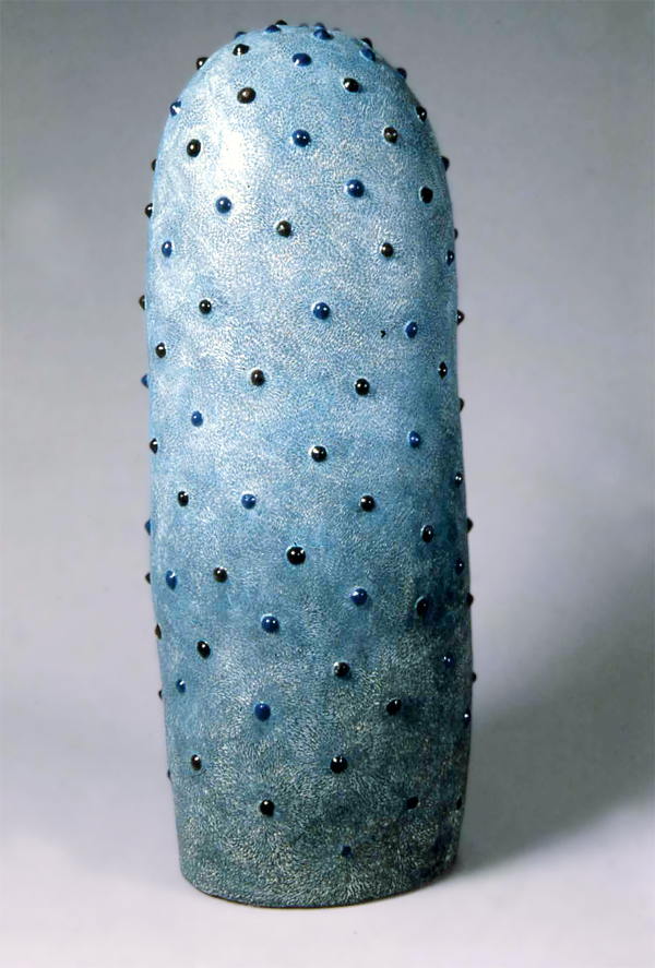 4 Inner Pulses, 4 ft. 5 in. (1.3 m) in height, coil-built stoneware, colored slips, sgraffito, clear glaze, 2007. Photos: Kevin Olds. Courtesy of Carl Solway Gallery.