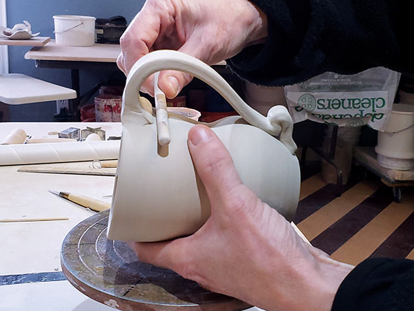 6 Ways to Make Better Handles for Pottery - DESIGN A GREAT HANDLE! 