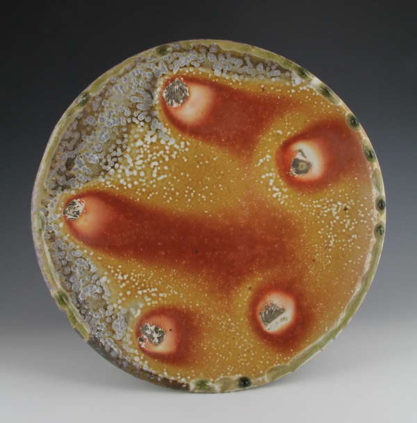 5 Jack Troy’s Flasher Plate, 16 in. (41 cm) in diameter, 2015. Photo: Carolanne Currier.