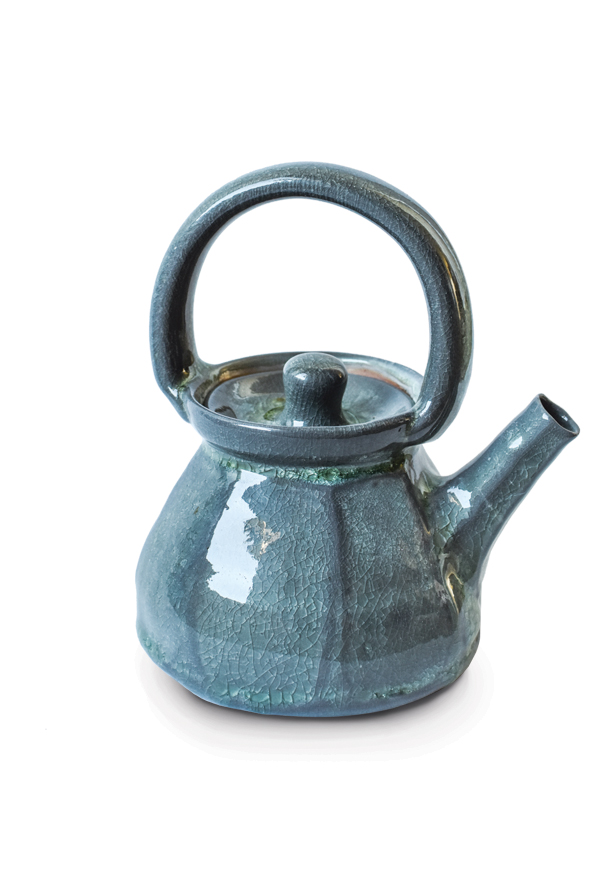 8 Teapot, 6 in. (16 cm) in height, porcelain, natural ash glaze, wood fired to cone 12, 2016.