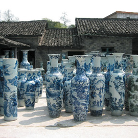Jingdezhen: Tradition and Promise by Carla Coch
