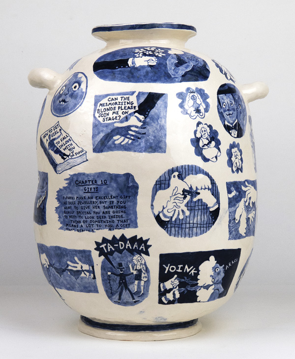 1 Katy Stubbs’ Dead Dove, 133/8 in. (34 cm) in height, earthenware, glaze, 2022. Photo: Courtesy of the Artist and PATERSON ZEVI.