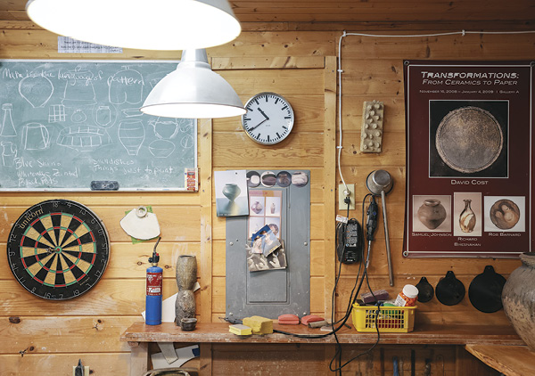 Detail view of Samuel Johnson's pottery studio. Photo: Entoten.