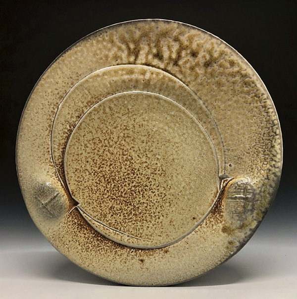 5 Ben Eberle's Lunch plate, 10½ in. (26.7 cm) in height, wheel-thrown and altered B-Mix clay, fired to cone 11 in a wood-soda kiln, 2022.