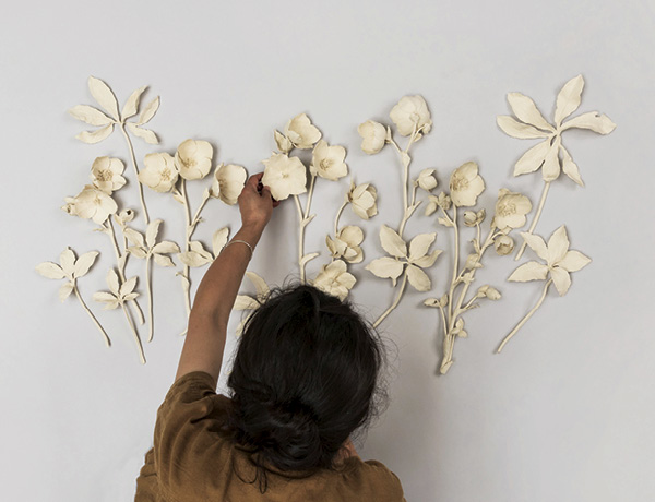 4 Kaori Tatebayashi assembling Hellebore I, 2020. Photo: Betty Jaresova.