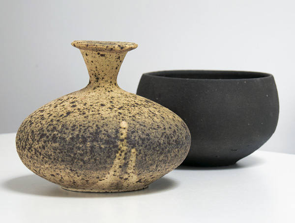 4 Caroline Roberts’ bottle and bowl. Photo: Adam Lefebvre.