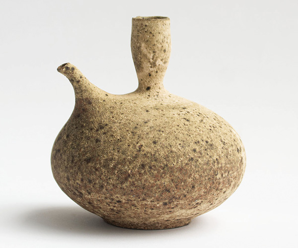 4 Caroline Roberts’ ewer, 5 in. (12.7 cm) in height, iron-rich stoneware, clay-and-ash slip, gas fired and reduction cooled, 2024.