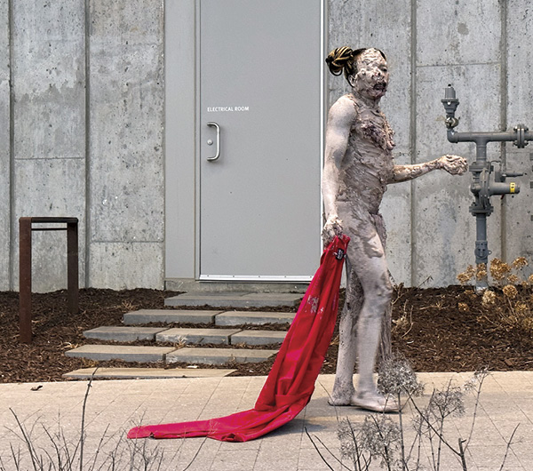 5 Near the end of her performance, Fiatsi led a procession out of the building.