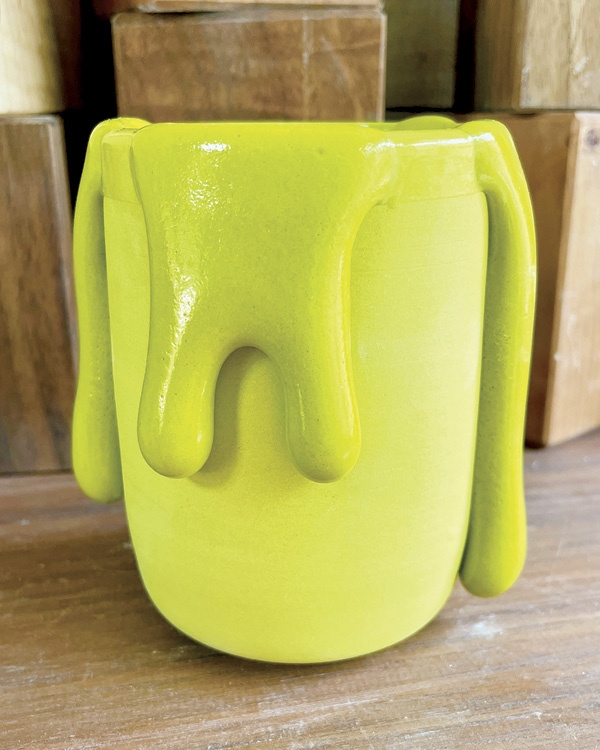 4 Gakware Cup, 4 in. (10 cm) in height, stained porcelain, clear glaze, gloop glaze, fired to cone 6 in an electric kiln, 2022.