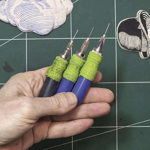 Tips and Tools: Fine-Line Applicator by Inbal Hoffman article thumbnail