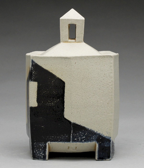 Box 4, 7½ in. (19 cm) in height, wheel-thrown and altered stoneware, slip, glaze, fired to cone 9 in a soda kiln, 2023.