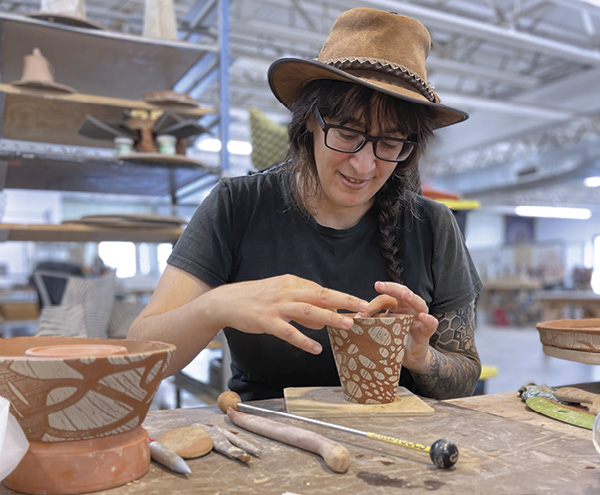 3 Yael Braha at Starworks Ceramics. Photo: Takuro Shibata.