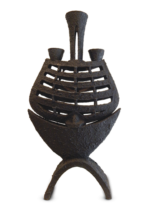 1 Mary Tuthill Lindheim’s Cindered Candelabra, 20 in. (50.8 cm) in height, high-fired clay, circa 1960. Bolinas Museum Collection, 2008.28.1. Gift of the artist.