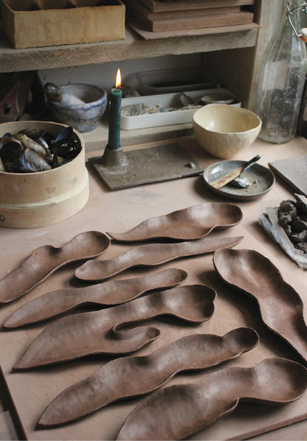 1 “Contemplation Trays” in progress in the artist’s studio.