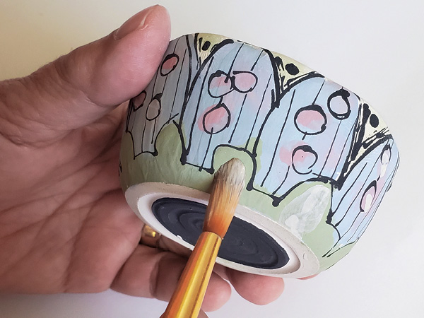 5 Rehydrated underglaze can be thinned and used like a watercolor and can be applied to greenware or bisque.