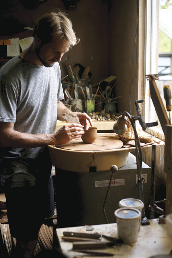 1 Matias Braun throwing in his studio in Montezuma, Costa Rica. Photo: Stephanie Shirley.