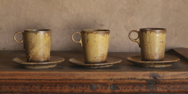 12 Espresso cups and saucers, 2¾ in. (7 cm) in height, local wild clay, local wild glaze, 2023.