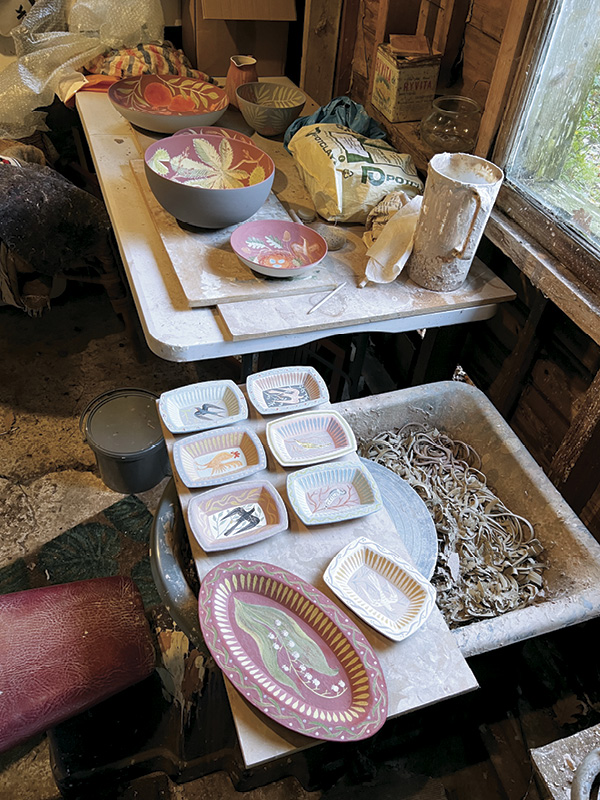 8 Once decorated, pots are left out to dry fully before being fired.