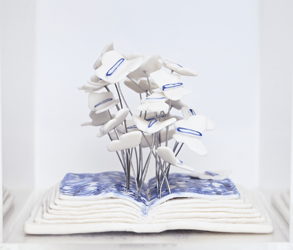 3 Keok Lim’s Butterfly Book, 3 in. (8 cm) in width, ceramic, 2023. Photo: The Clay Studio.