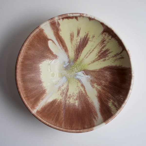 4 Kohkaku (Sparkle) + Ash Glaze Pot, 8¼ in. (21 cm) in diameter, wheel-thrown semi-porcelain.