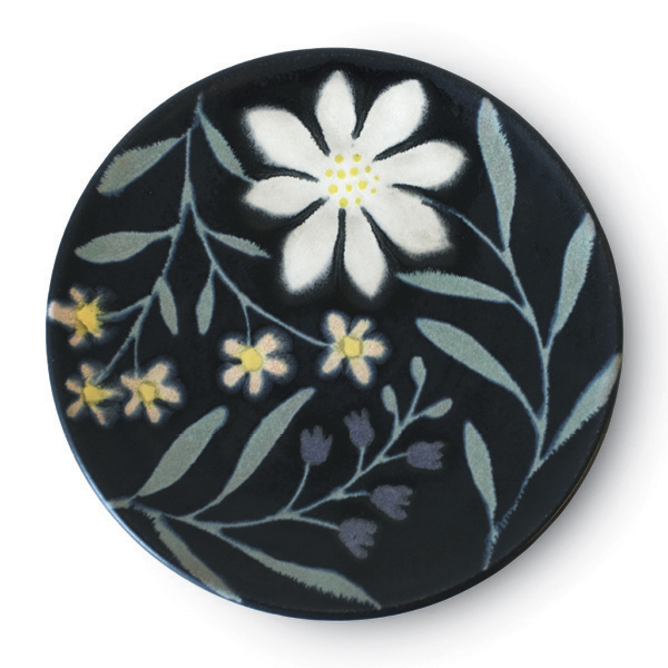 3 Ruth Easterbrook’s dessert plate, wheel-thrown mid-range red stoneware, glaze, inlay, fired in oxidation to cone 6, 2025.